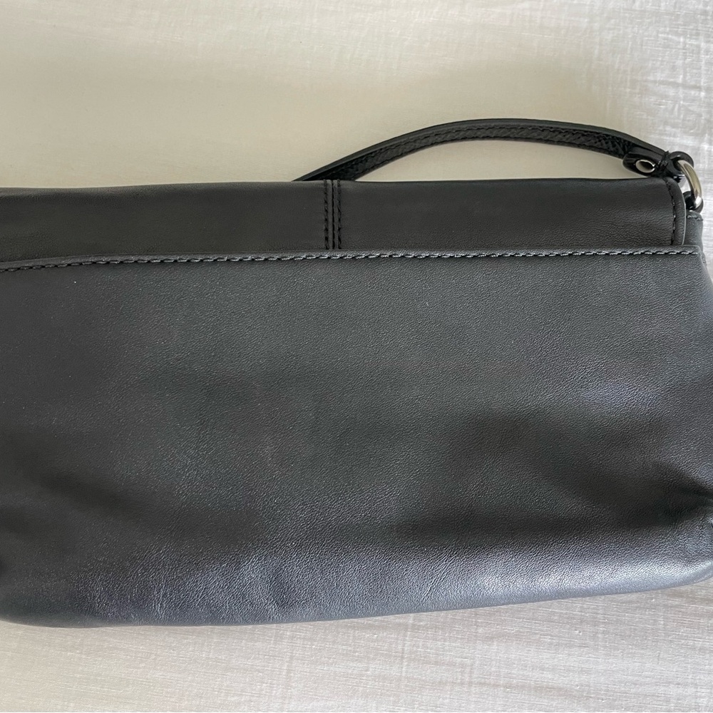 Coach Black Leather Wristlet with Detachable Strap. Great condition. - Picture 7 of 8